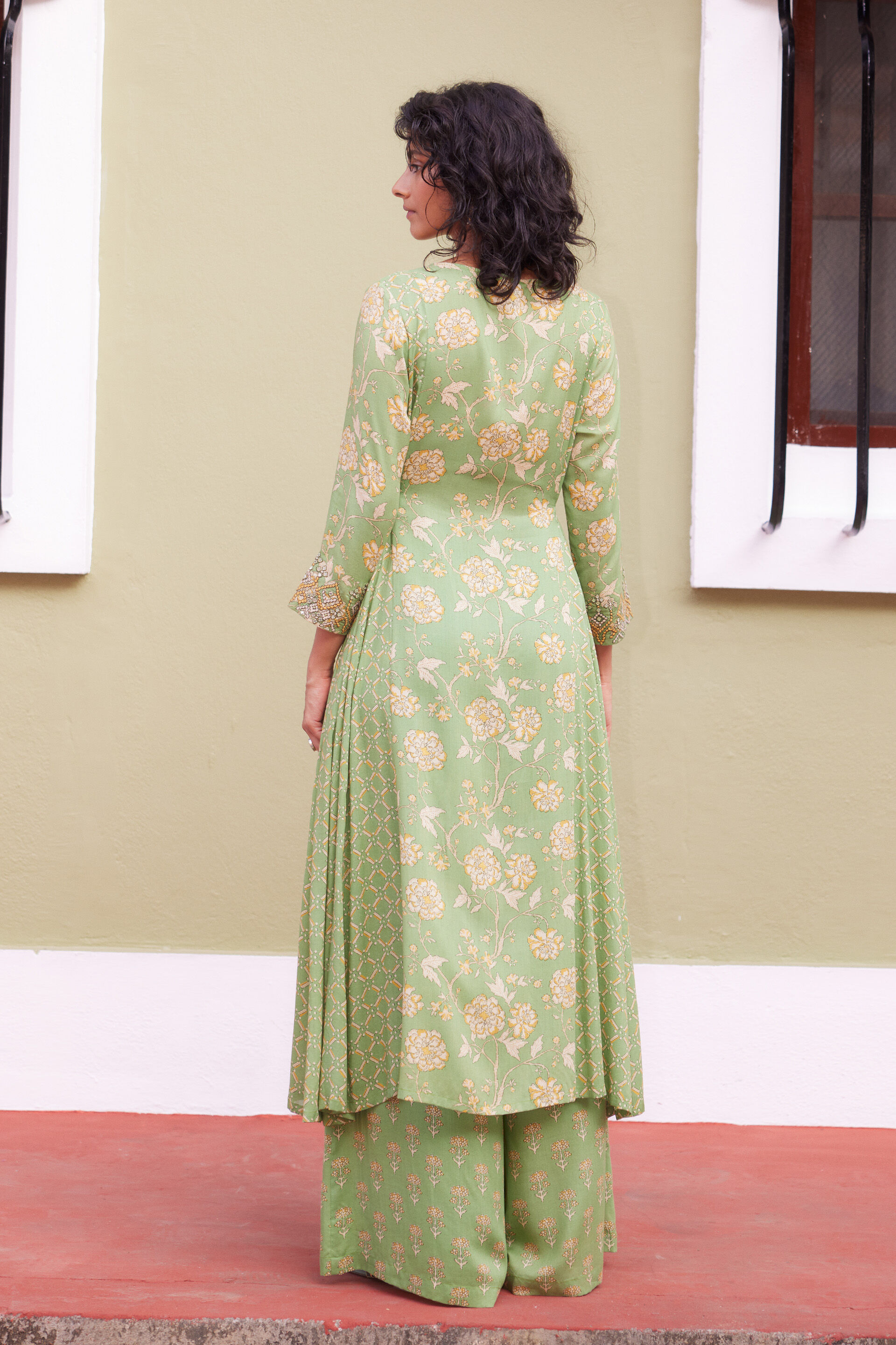 Bahar-e-Genda Kurta Set, Sage Green, image 4